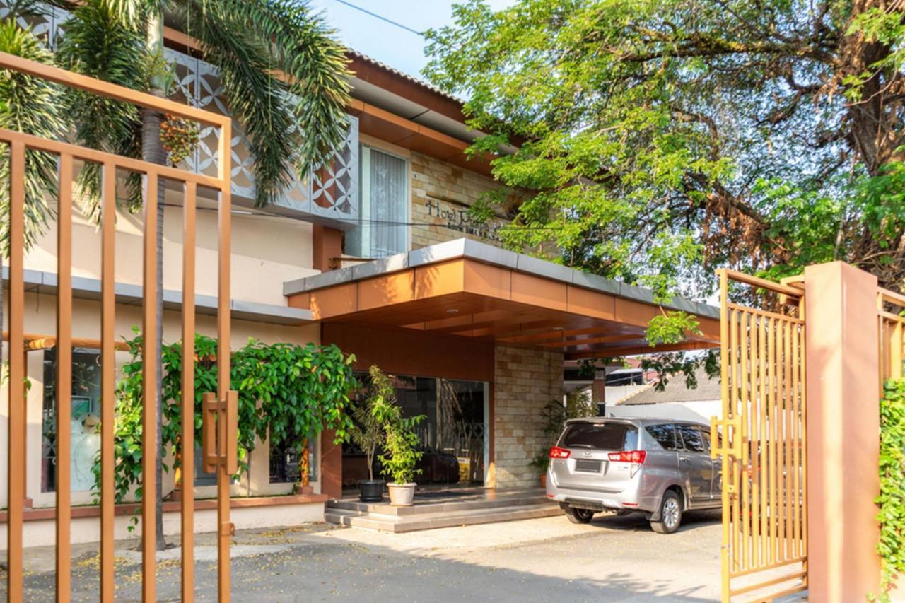 Reddoorz Plus Syariah Near Java Supermall Semarang 2 Exterior foto